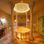 Hotel Shoestring Cave House 2*