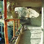 Shoestring Cave House 2*