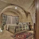 Otel Shoestring Cave House 2*