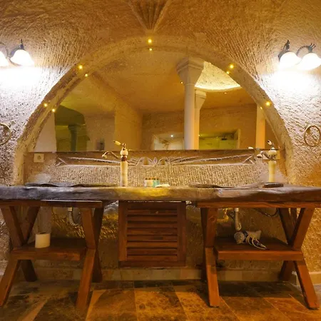 Hotel Shoestring Cave House Göreme